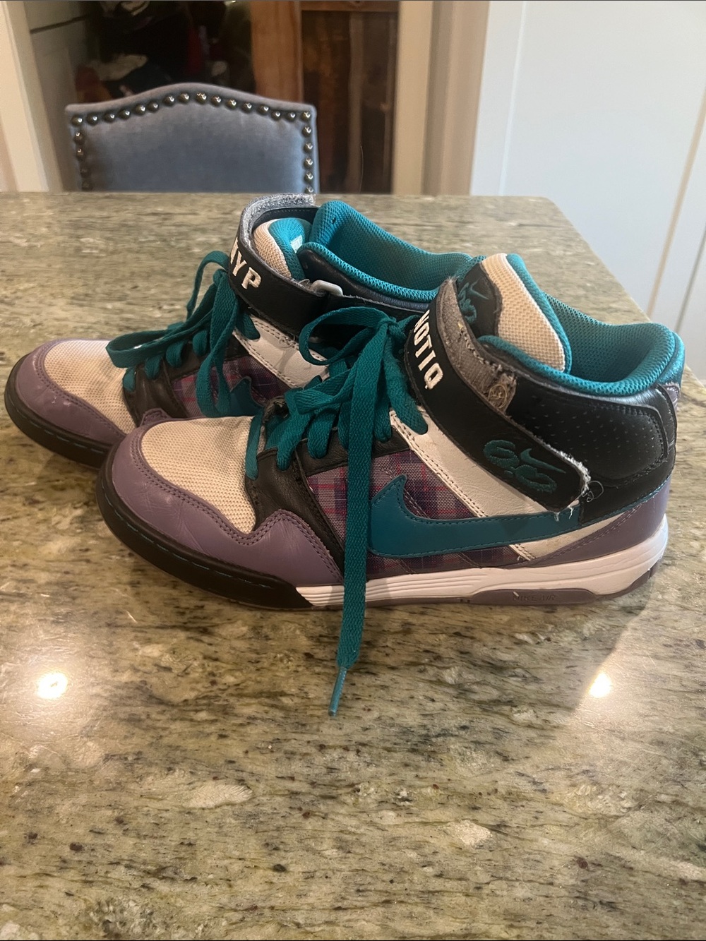Vintage Nike 6.0 Air Mogan Mid Skate Shoes Teal Purple Multi-Color size 8.5 wome